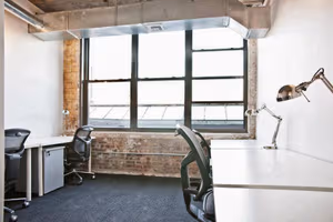 5 Person Coworking Desk