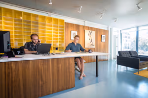 5 Person Coworking Desk