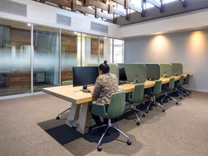 25 Person Private Office
