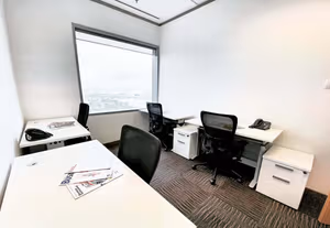 4 Person Private Office