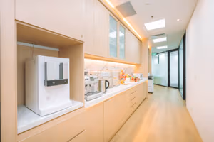 4 Person Private Office