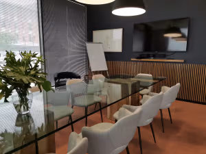 5 Person Private Office