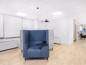 40 Person Private Office