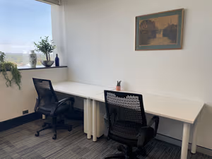 4 Person Private Office