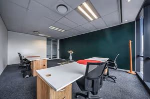 1 Person Private Office