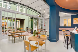 4 Person Coworking Desk