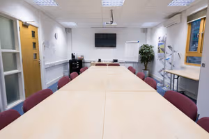 9 Person Private Office