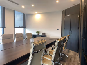 12 Person Private Office