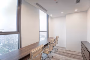 30 Person Private Office