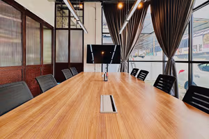 3 Person Private Office