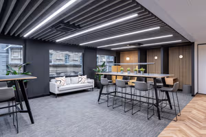 135 Person Enterprise Suite