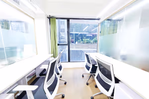 6 Person Private Office