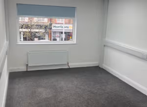 3 Person Private Office