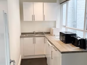 3 Person Private Office