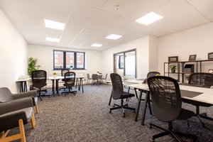 4 Person Private Office