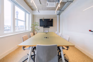 32 Person Managed Space