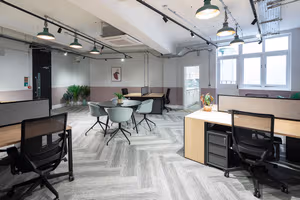6 Person Private Office