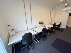 3 Person Private Office