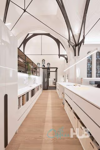 8 Person Shared Office