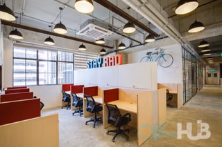 9 Person Private Office