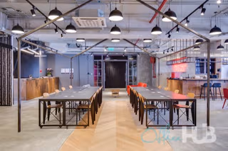 1 Person Private Office