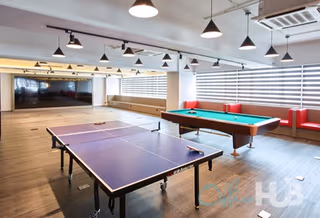 3 Person Private Office