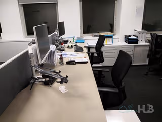 6 Person Shared Office