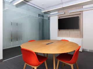 1 Person Coworking Desk