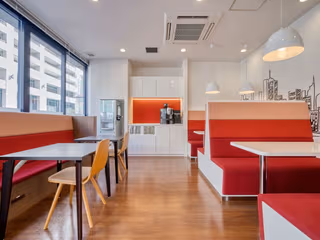 15 Person Private Office