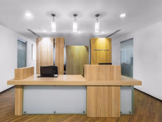 15 Person Private Office