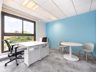 1 Person Private Office