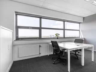 1 Person Coworking Desk