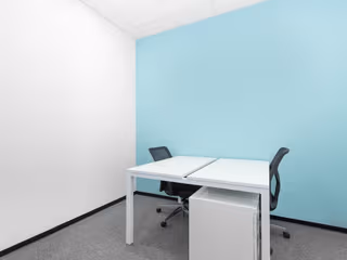 10 Person Private Office