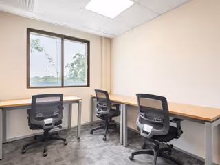 1 Person Private Office