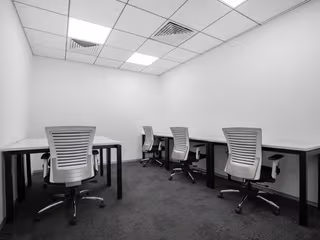 5 Person Private Office