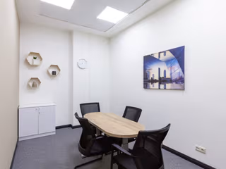 30 Person Private Office