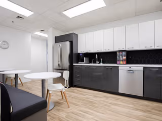 5 Person Private Office
