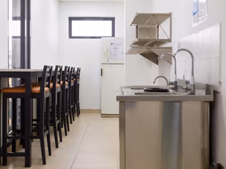 15 Person Private Office