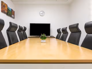 3 Person Private Office