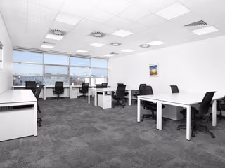 5 Person Private Office