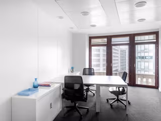 1 Person Private Office