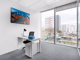 1 Person Virtual Office