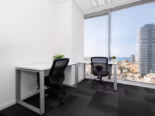 15 Person Private Office