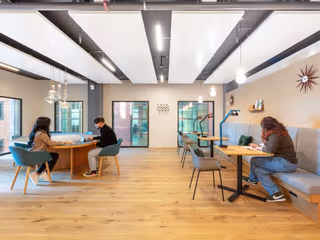 1 Person Virtual Office