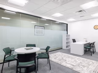 10 Person Private Office