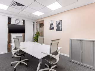 7 Person Private Office