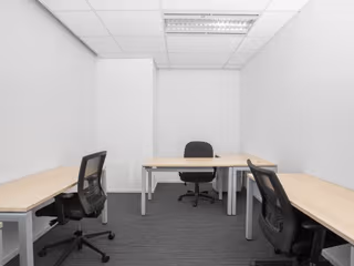 1 Person Coworking Desk