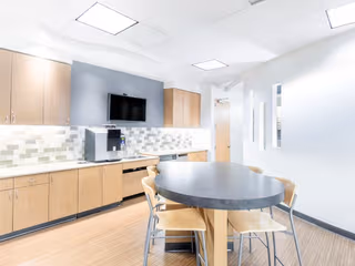 10 Person Private Office