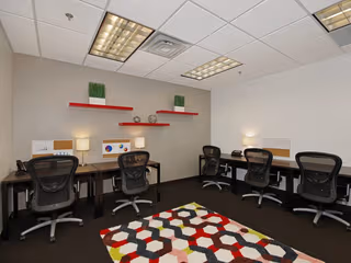 1 Person Virtual Office