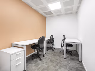 3 Person Private Office